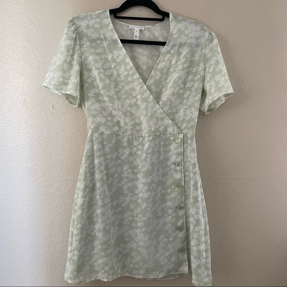 Leith | Sage Green Floral Short Sleeves Surplice Neck Button Front Wrap Dress